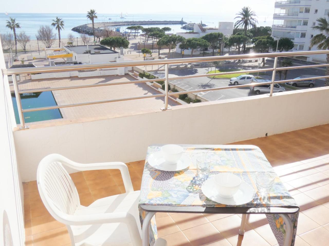 Mare Nostrum 132 Roses Exterior photo